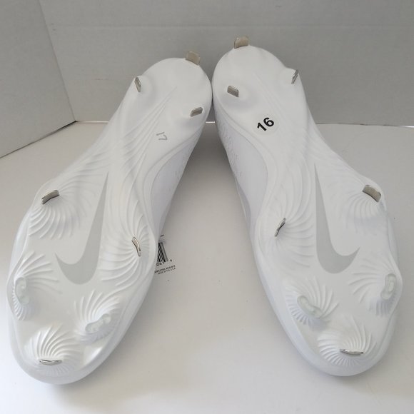 NEW NIKE MENS FOOTBALL CLEATS SHOES SZ 16 - Picture 6 of 6